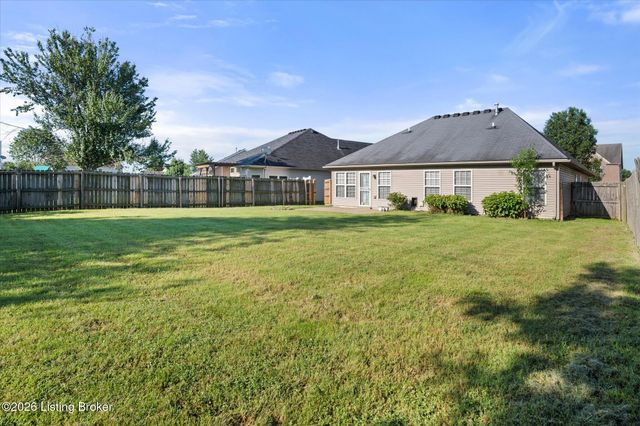 11513 Top Walnut Loop, Louisville, KY 40229