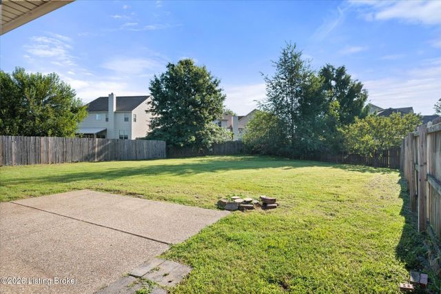 11513 Top Walnut Loop, Louisville, KY 40229