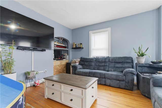 85 Hendricks Street, Central Falls, RI 02863