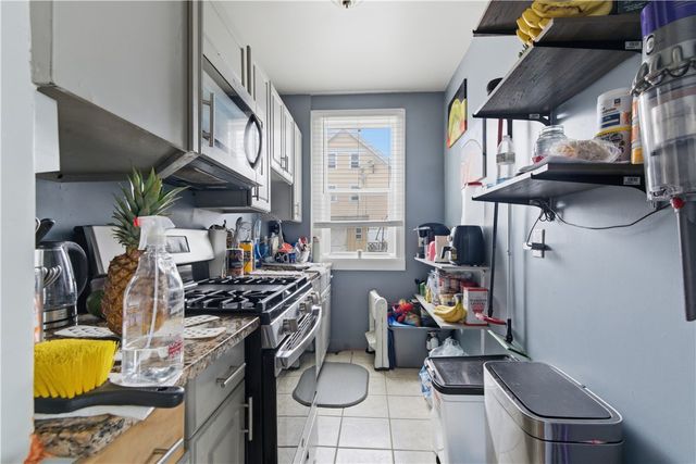 85 Hendricks Street, Central Falls, RI 02863