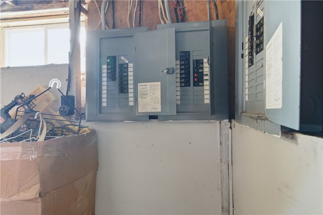 85 Hendricks Street, Central Falls, RI 02863