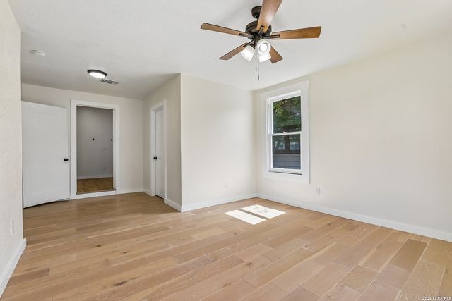 311 FURR DR, San Antonio, TX 78201