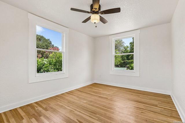 311 FURR DR, San Antonio, TX 78201