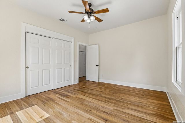 311 FURR DR, San Antonio, TX 78201