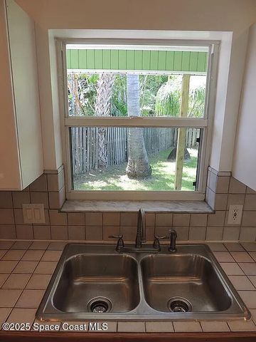 206 Fourth Avenue, Indialantic, FL 32903