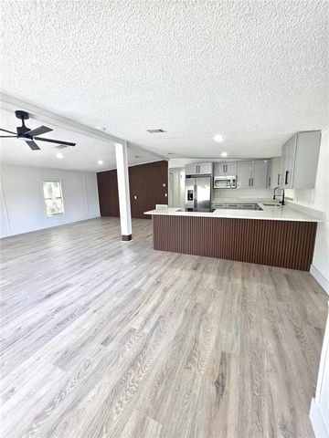 16909 BAY AVENUE, Montverde, FL 34756