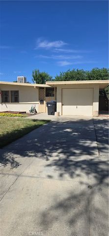 1139 W Avenue J12, Lancaster, CA 93534