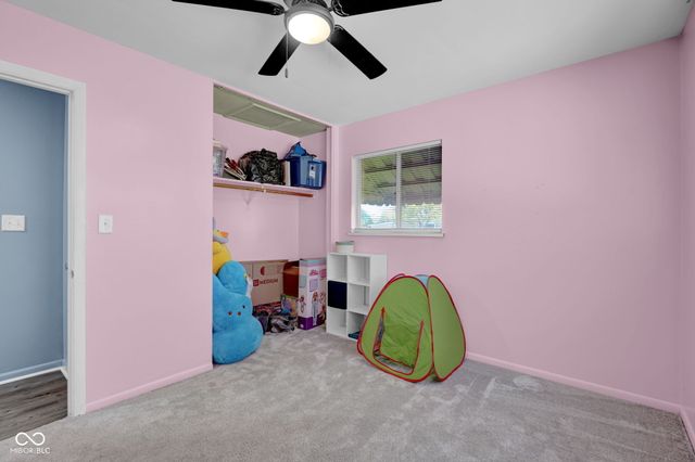 3042 Fairlawn Drive, Columbus, IN 47203
