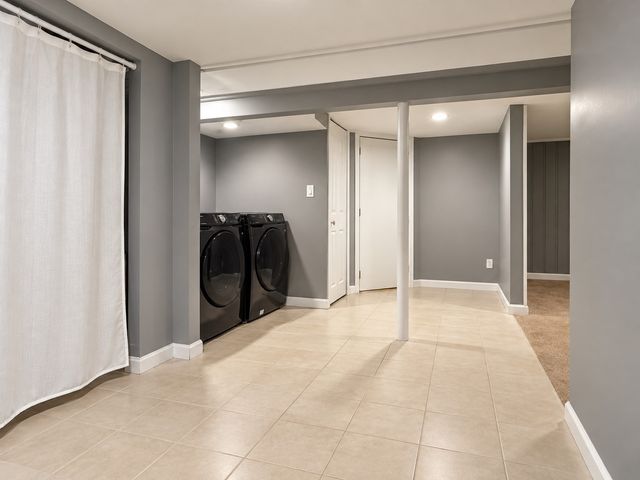347 Lexington St, Woburn, MA 01801