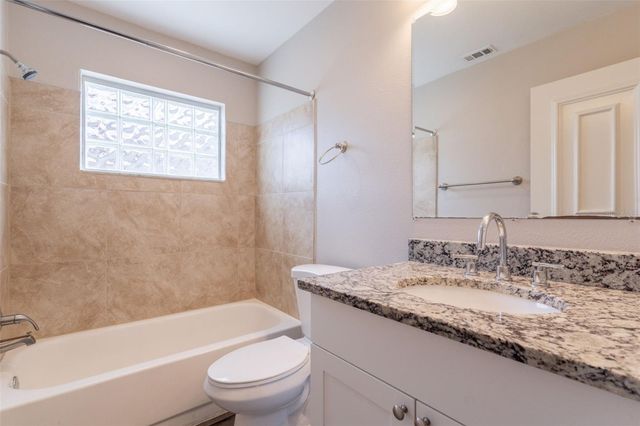 4013 27TH AVENUE W, Bradenton, FL 34205