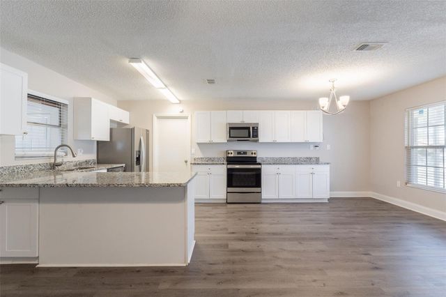 4013 27TH AVENUE W, Bradenton, FL 34205