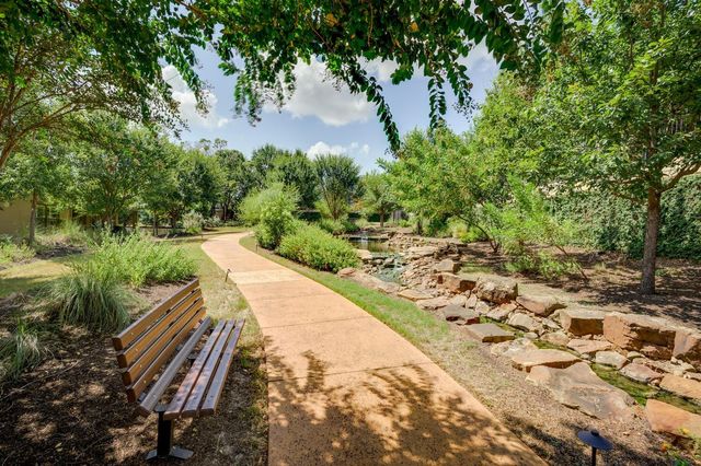 101 Rivalto CIR 2, Lakeway, TX 78734