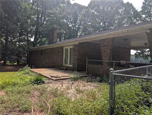 1920 Oak Ridge Church Road, Yadkinville, NC 27055