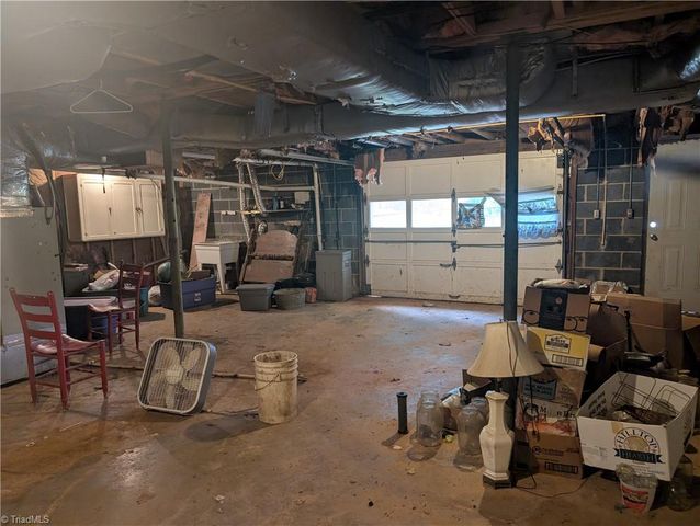 1920 Oak Ridge Church Road, Yadkinville, NC 27055