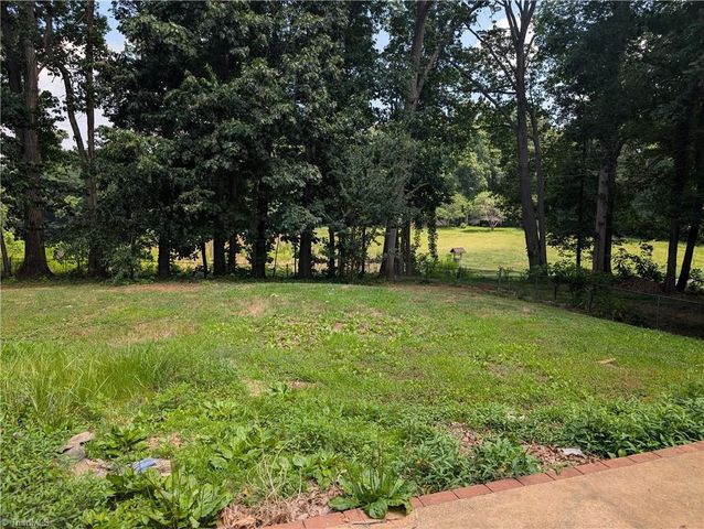 1920 Oak Ridge Church Road, Yadkinville, NC 27055