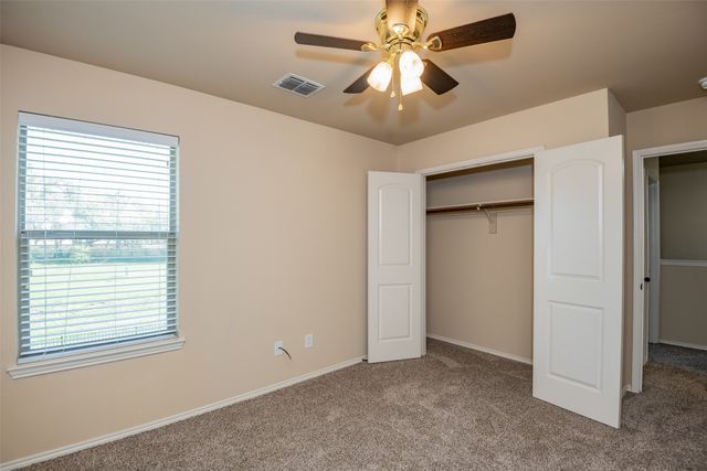 1426 Piedmont Drive, Mansfield, TX 76063