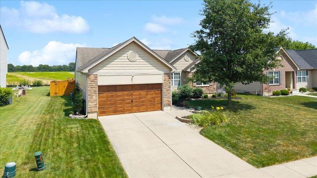 1845 Hunters Ridge Drive 1845 Hunters Ridge Drive, Troy, OH 45373