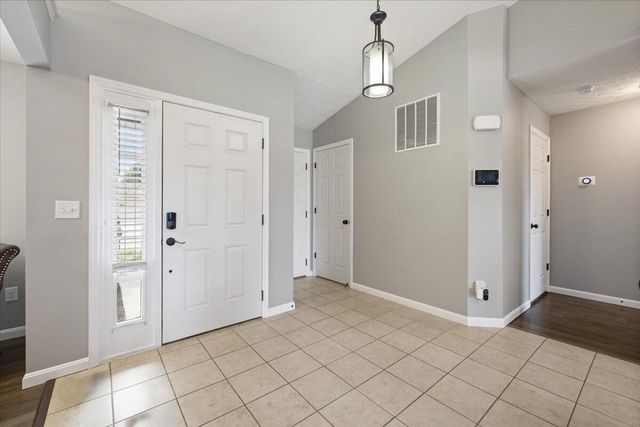 1845 Hunters Ridge Drive 1845 Hunters Ridge Drive, Troy, OH 45373