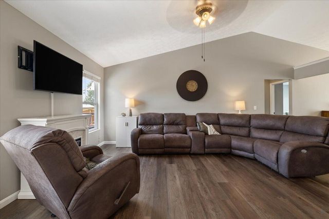 1845 Hunters Ridge Drive 1845 Hunters Ridge Drive, Troy, OH 45373