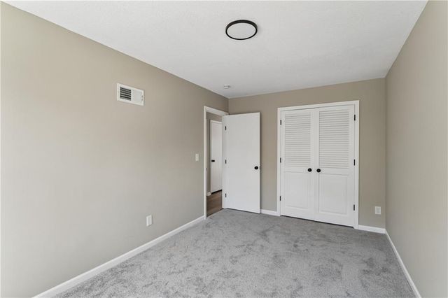 413 S Brittany Drive, Olathe, KS 66061