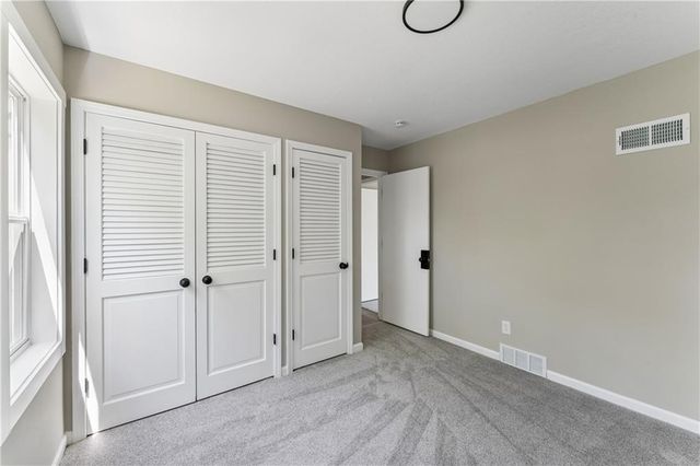 413 S Brittany Drive, Olathe, KS 66061