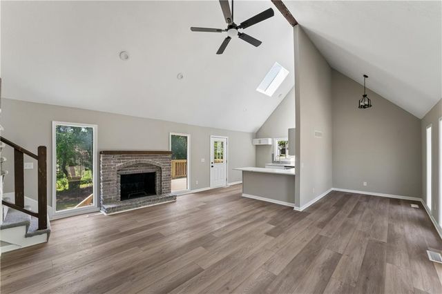 413 S Brittany Drive, Olathe, KS 66061