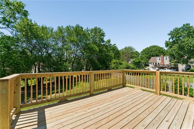 413 S Brittany Drive, Olathe, KS 66061