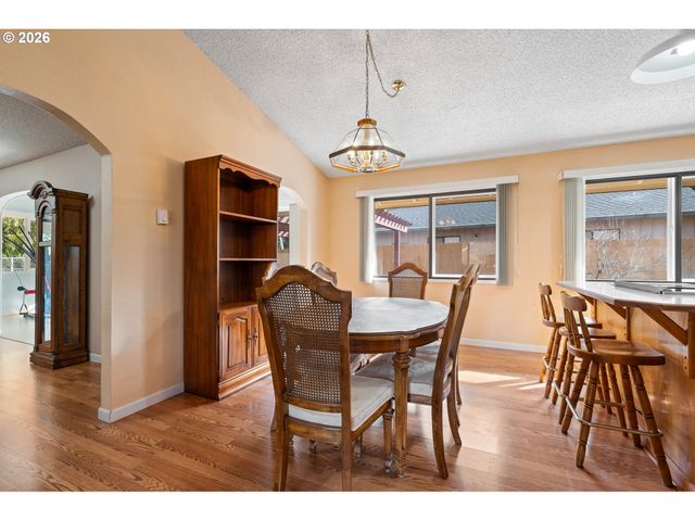 5907 Nw FRANKLIN St, Vancouver, WA 98663