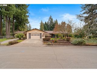 5907 Nw FRANKLIN St, Vancouver, WA 98663