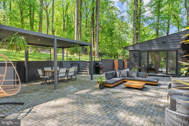1403 HIGHVIEW DR, Lutherville Timonium, MD 21093