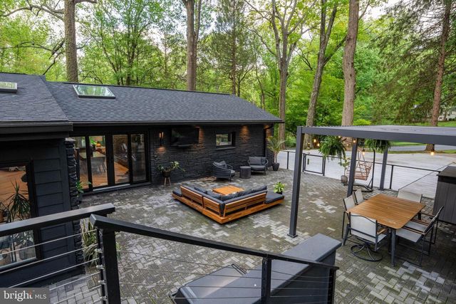 1403 HIGHVIEW DR, Lutherville Timonium, MD 21093