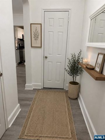 100 Prospect Avenue 2E, Hackensack, NJ 07601