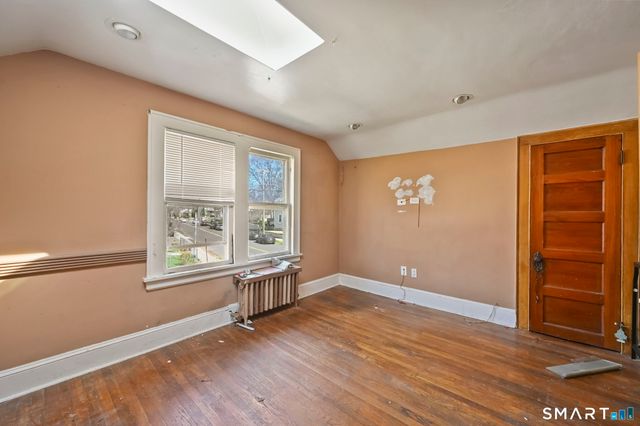 533 Wayne Street, Bridgeport, CT 06606