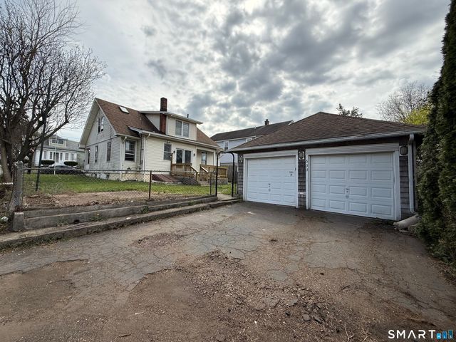 533 Wayne Street, Bridgeport, CT 06606