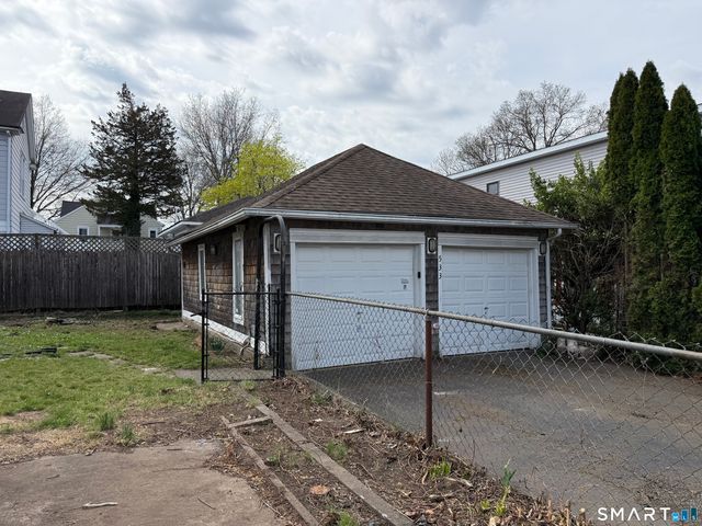 533 Wayne Street, Bridgeport, CT 06606