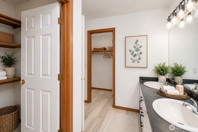 811 Shannon Street, Steilacoom, WA 98388