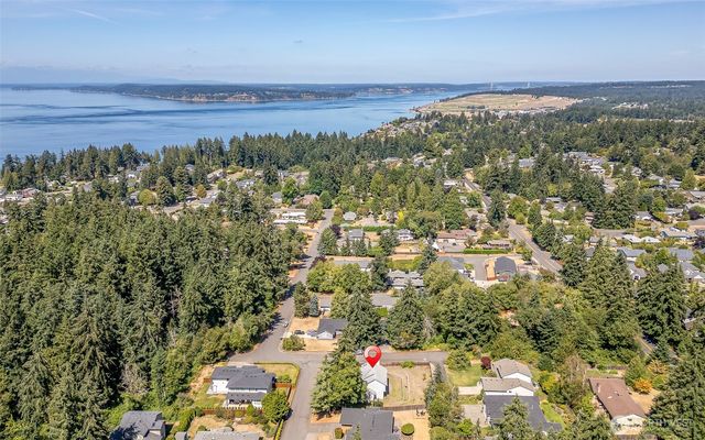 811 Shannon Street, Steilacoom, WA 98388