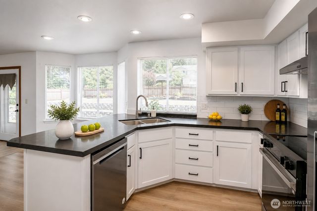 811 Shannon Street, Steilacoom, WA 98388