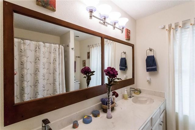 6103 Crystalwood Court, Dallas, TX 75249