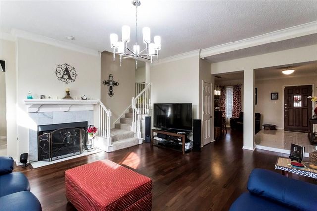 6103 Crystalwood Court, Dallas, TX 75249