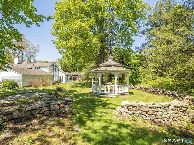 1090 Ridgefield Road, Wilton, CT 06897