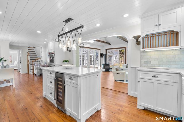 1090 Ridgefield Road, Wilton, CT 06897