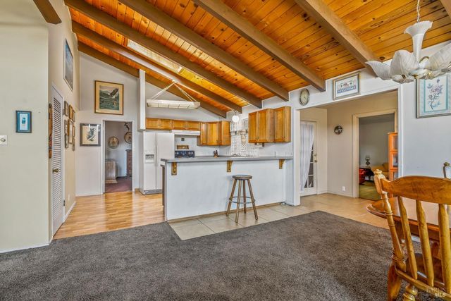 215 S Sanderson Way, Fort Bragg, CA 95437