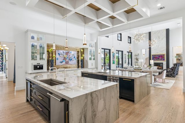 2 Paigebrooke, Westlake, TX 76262
