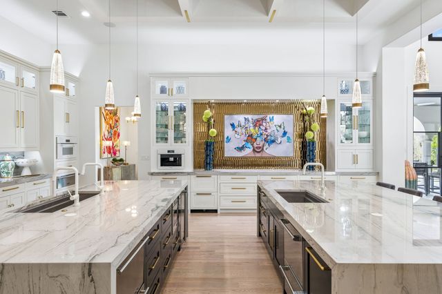 2 Paigebrooke, Westlake, TX 76262