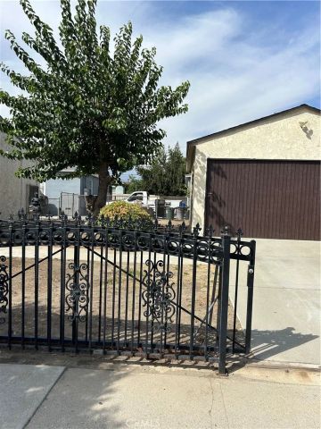 500 N Virginia, Azusa, CA 91702