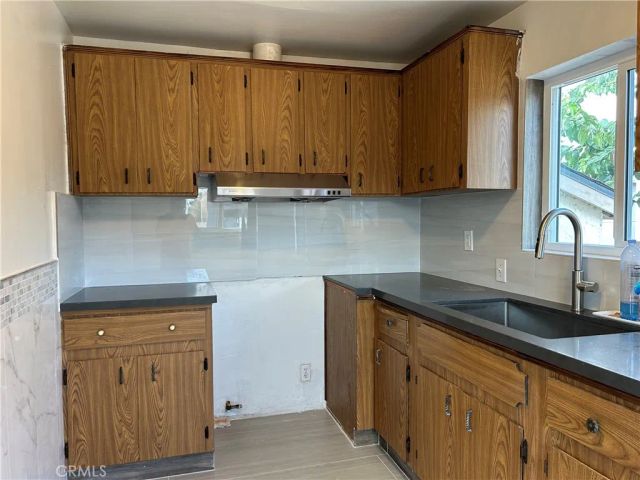500 N Virginia, Azusa, CA 91702