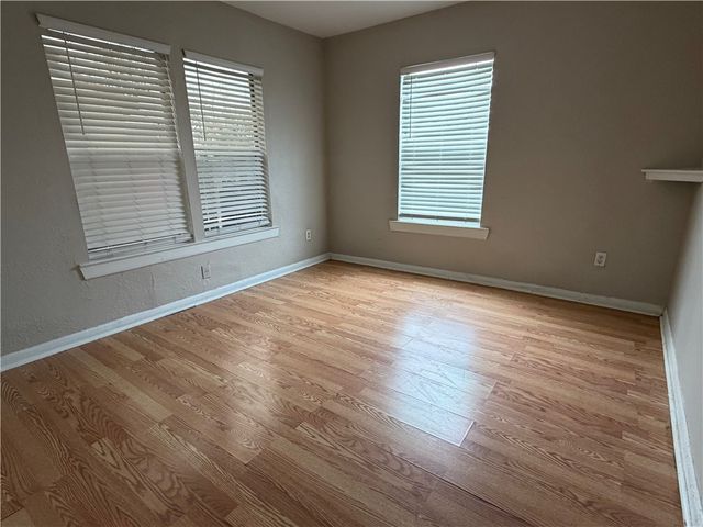 653 Sam St, Corpus Christi, TX 78412