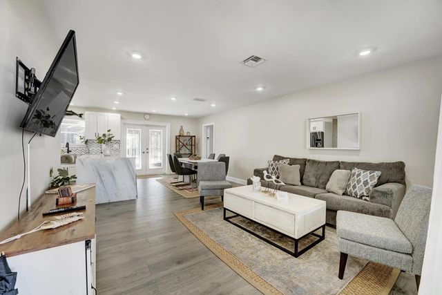 4682 NW 3rd Avenue, Boca Raton, FL 33431