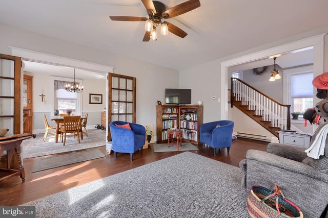 32 GREENFIELD RD, Lancaster, PA 17602